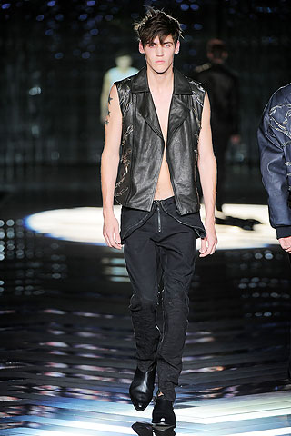 Roberto Cavalli / - 2010